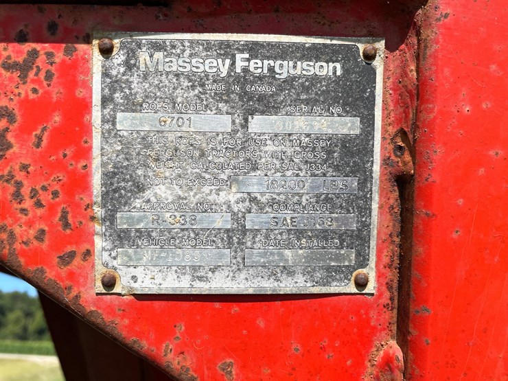 massey-ferguson-1085-image-47