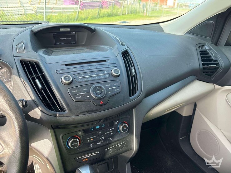 2017-ford-escape-image-15