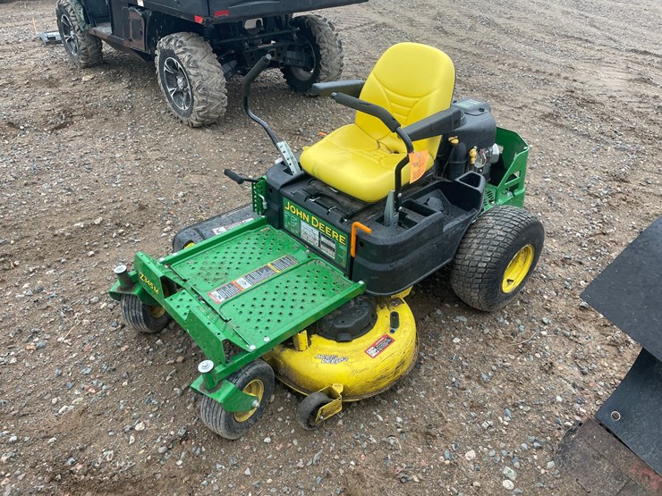 john-deere-la-image-1