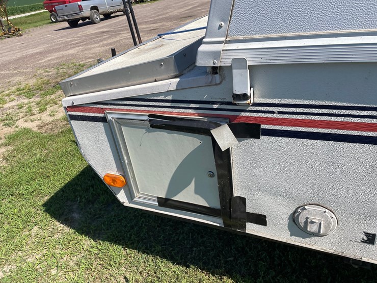 #2075-•-1995-prime-pop-up-camper-(no-title)-image-9