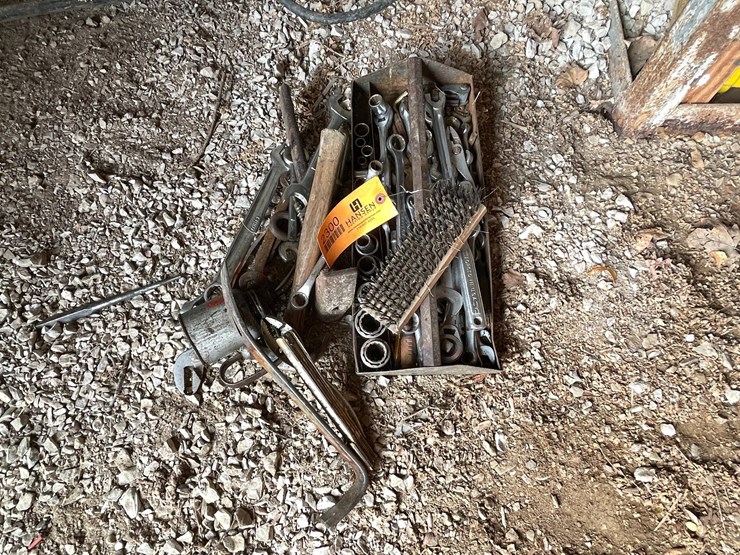 #2300-•-shop-hand-tools-image-2