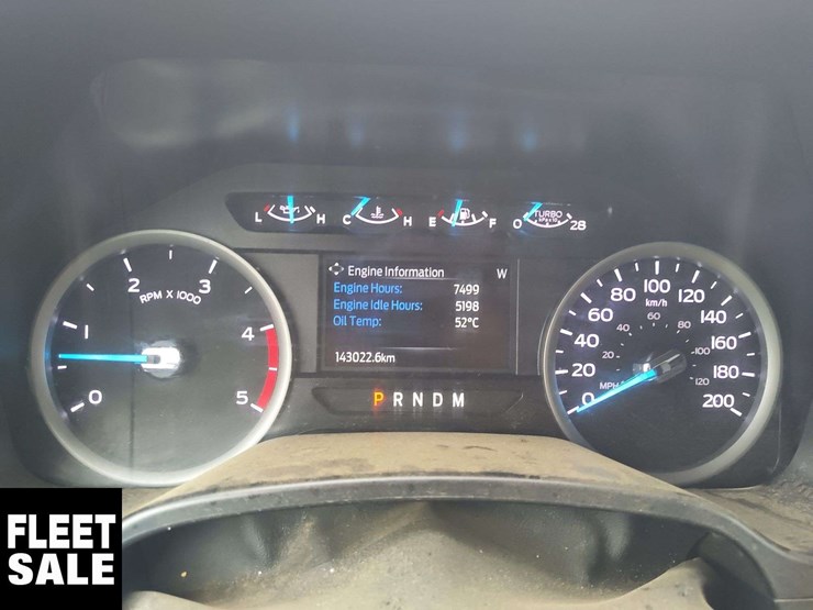 2021-ford-f550-image-17