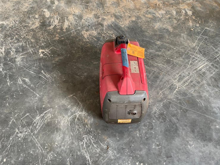 #5813-•-honda-eu2000-generator-image-3