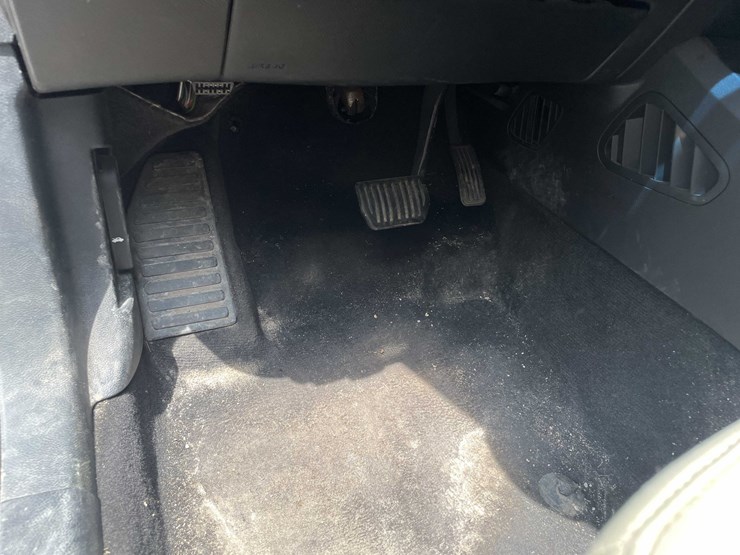 2018-ford-edge-sel-image-48
