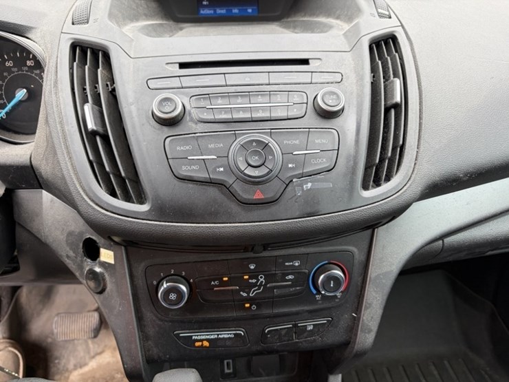 2017-ford-escape-image-29