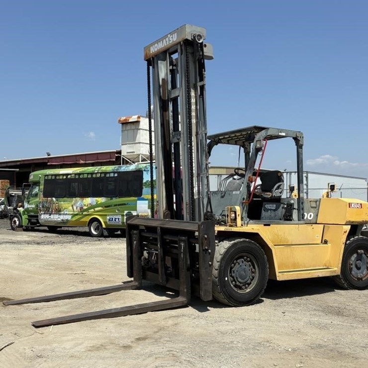 2006 KOMATSU FD100-7