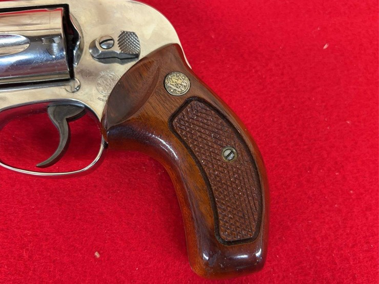 s&w-model-49-.38-special-da-revolver-image-8