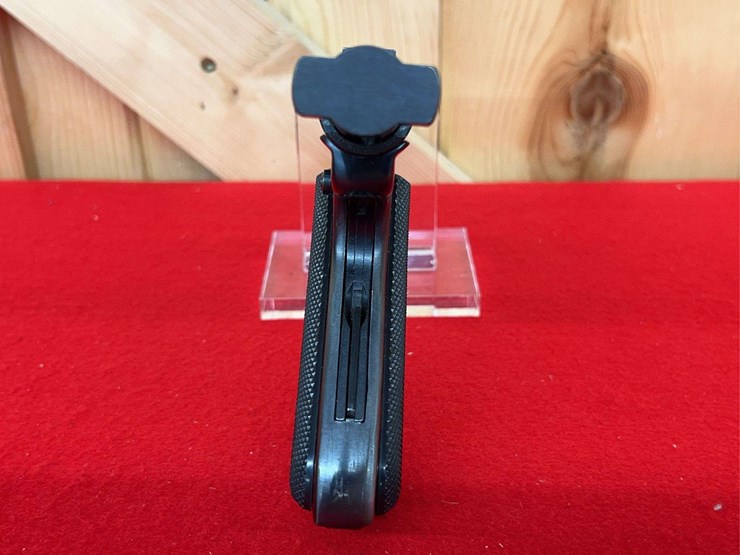 ruger-mark-i-.22-lr-semiauto-pistol-image-4
