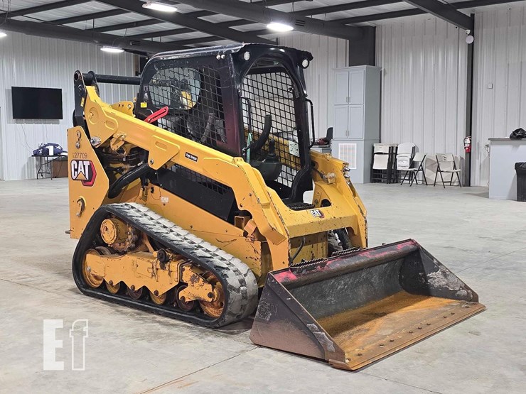 2022-caterpillar-259d3-image-2