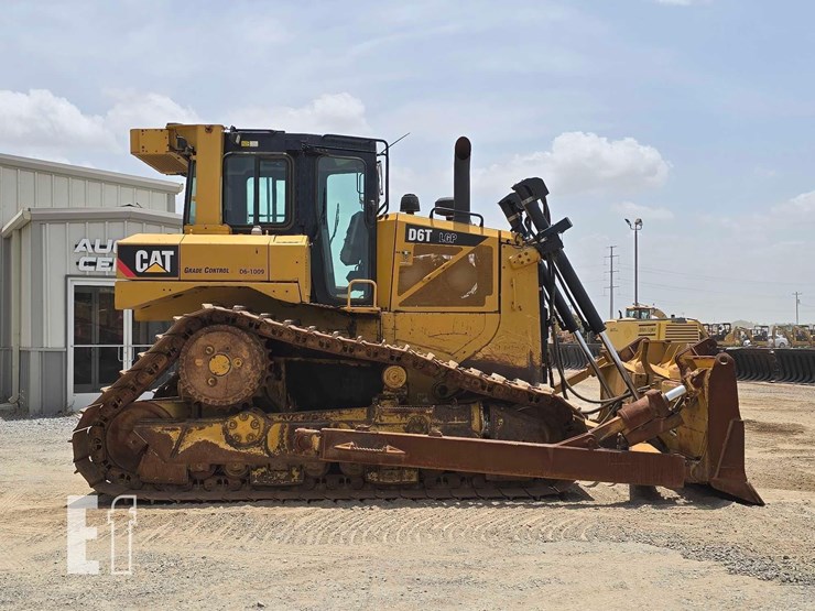 2018-caterpillar-d6t-lgp-image-6
