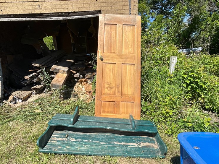 #3227-•-buggy-seat-and-solid-wood-door-image-1