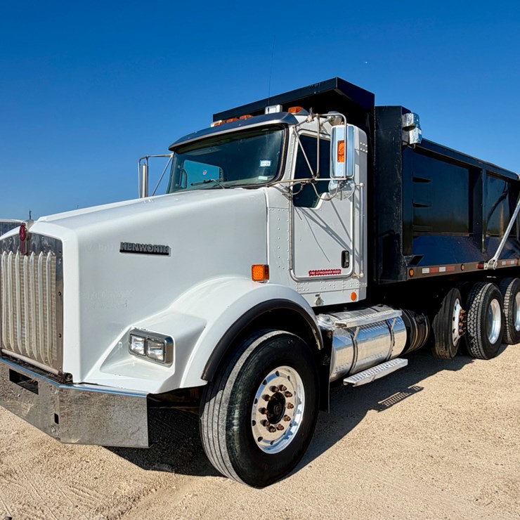 2011 KENWORTH T800