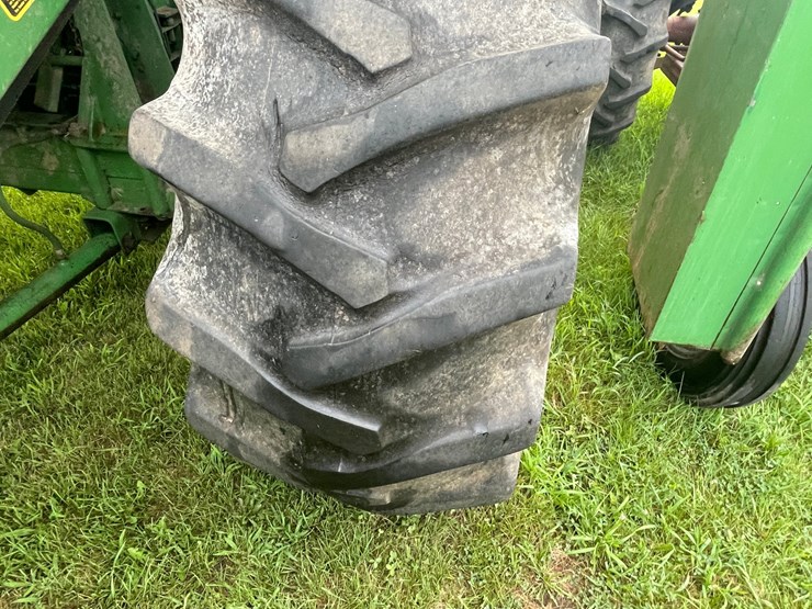 john-deere-4420-image-52