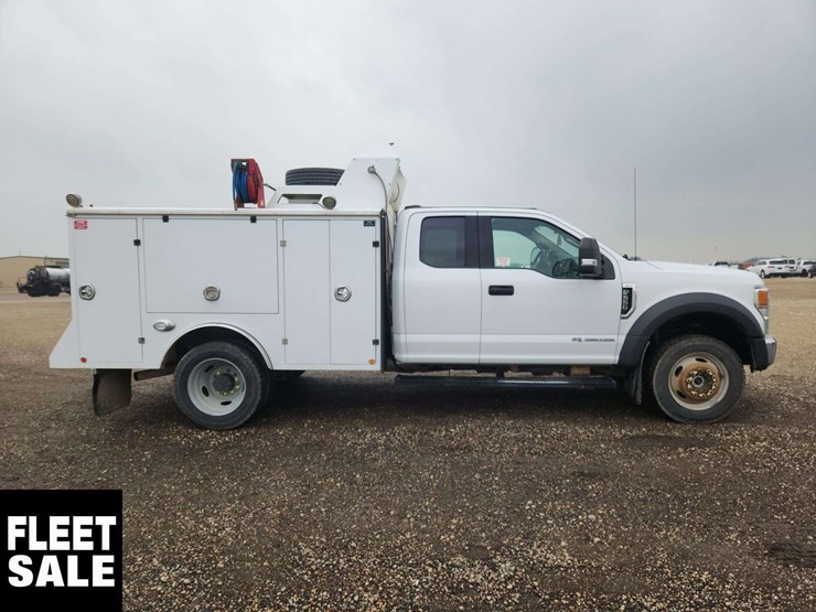 2020-ford-f550-image-7