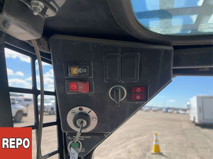 2018-bobcat-s70-image-16