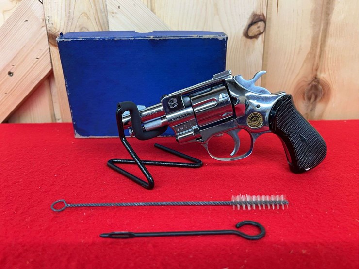 burgo-model-108s-.32-s&w-da-revolver-image-1