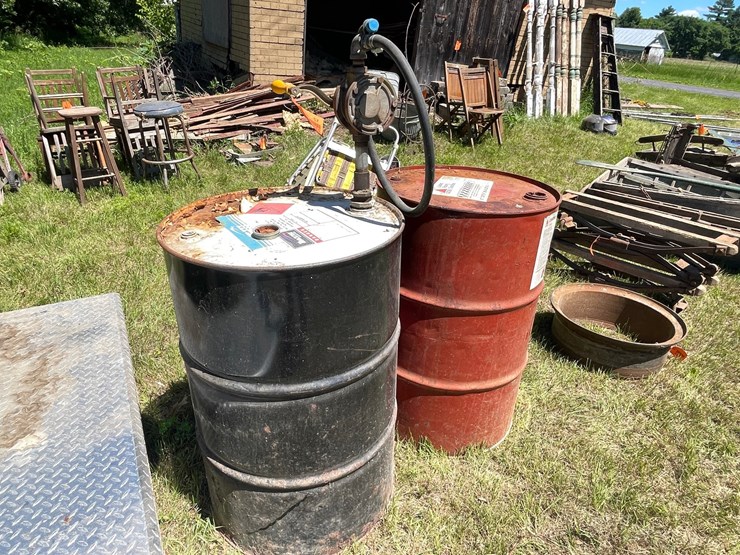 #3310-•-(2)-55-gallon-metal-barrels-image-6