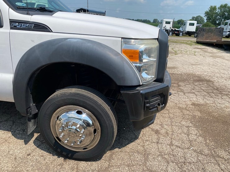2012-ford-f450-image-8