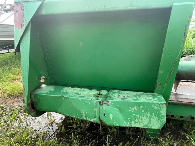 #1935-•-john-deere-(4)-row-corn-head-image-23
