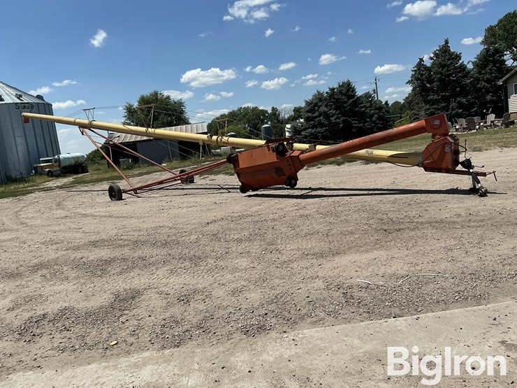 westfield-mk100-71-grain-auger-w/swing-hopper-image-4