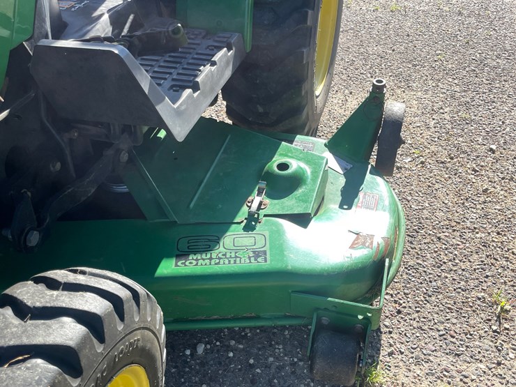 john-deere-4010-image-27