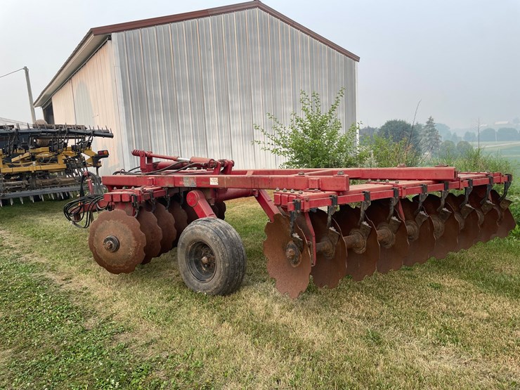 #2262-•-miller-c-series-offset-disk-harrow-image-5