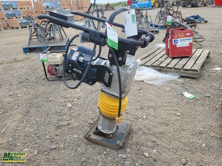 packer-brothers-110v-electric-rammer-image-2