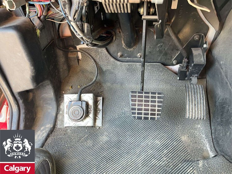 2004-international-durastar-4400-image-20