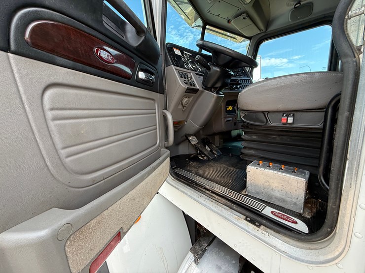 2015-national-800d-image-20