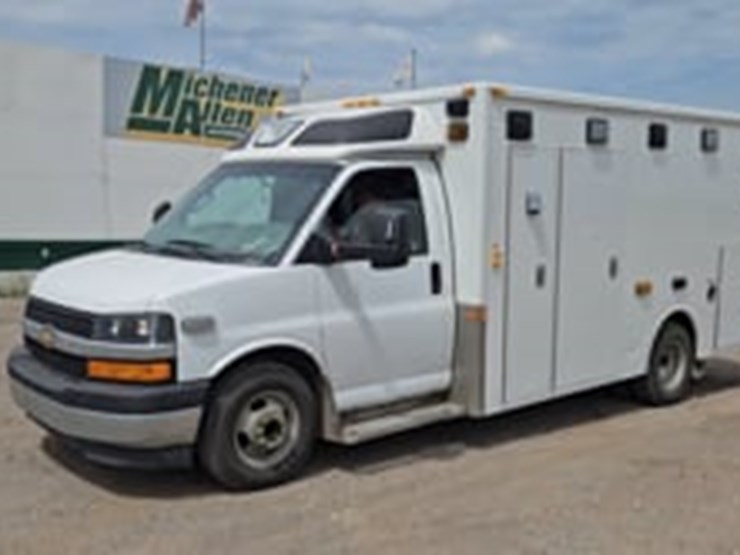 2017-chevrolet-express-s/a-ambulance-image-5