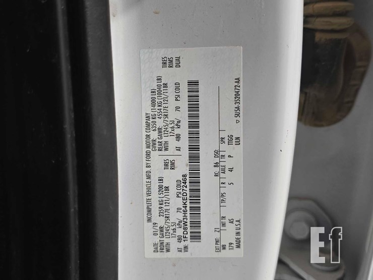 2019-ford-f350-image-22