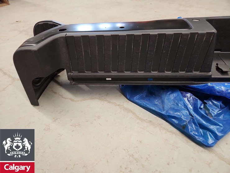 ford-,-pick---up-,-rear-bumper-image-5