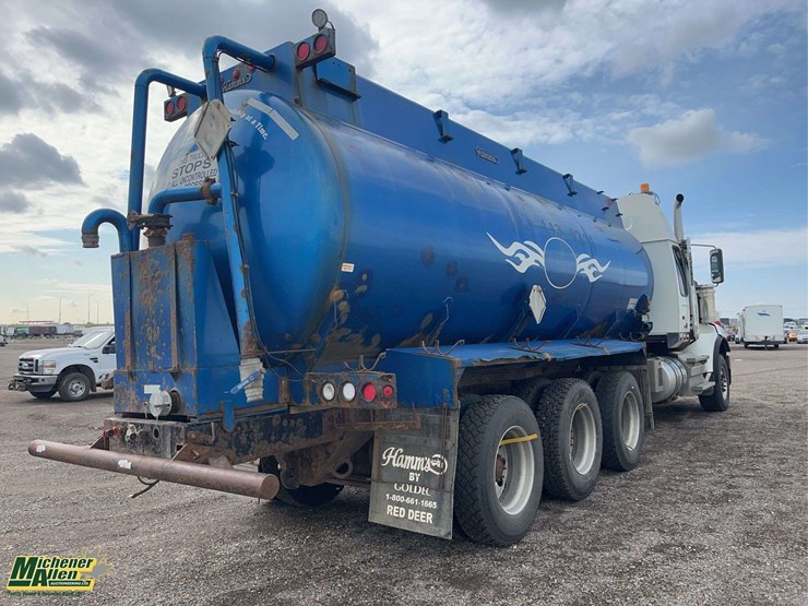 western-star-4900-image-5