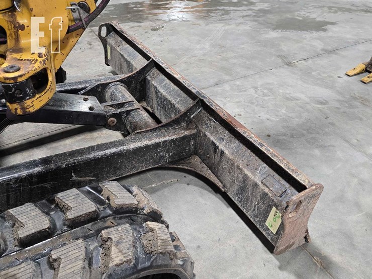 2019-caterpillar-303.5e2-cr-image-15