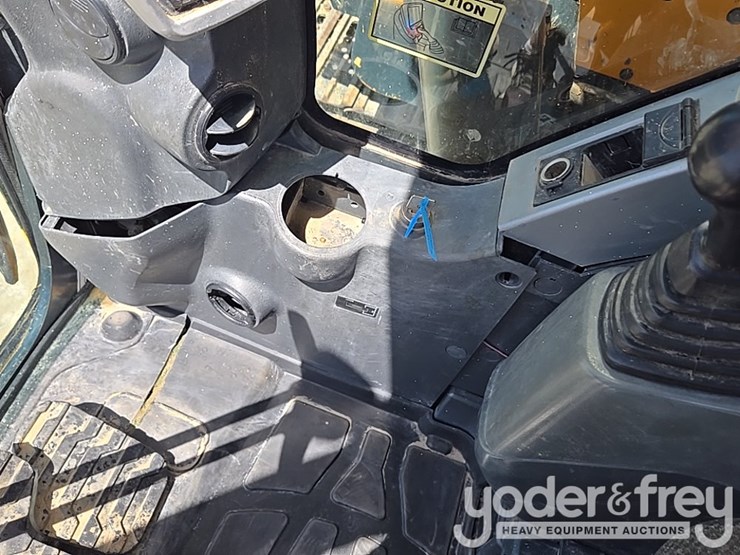 hyundai-hx235-lcr-image-71