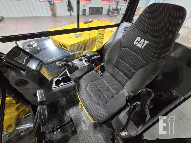 2022-caterpillar-306cr-image-19