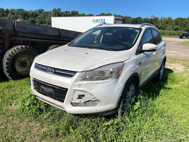 2014-ford-escape-titanium-image-1