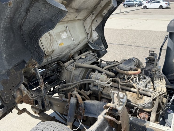 2001-gmc-w3500-image-41