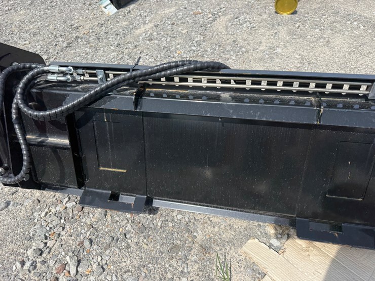 #2012-•-unused-future-kh72-72"-skid-steer-4-in-1-bucket-fdkhd2603201-inv#49448-image-10