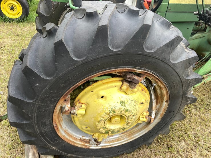 john-deere-420-image-17
