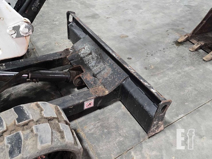 2008-bobcat-325g-image-15