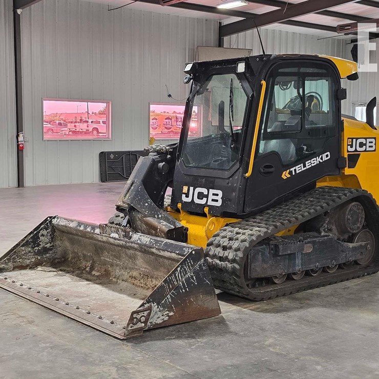 2021 JCB 3TS-8T