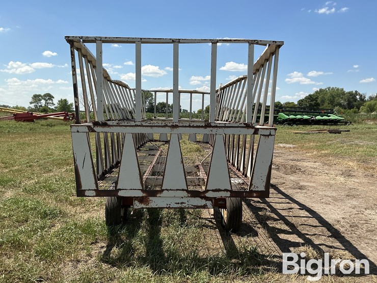 dakon-hay-feeder-wagon-image-6