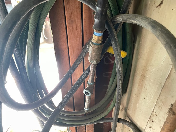 #4056-•-torch-tanks-with-cart-and-hoses-image-4