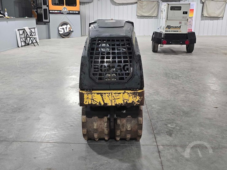 2019-bomag-bmp8500-image-7