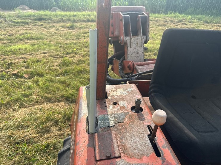 ditch-witch-3700dd-image-22