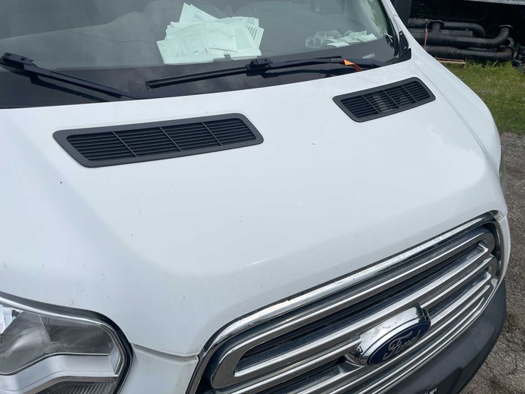 2018-ford-transit-image-14