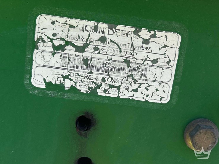 2014-john-deere-6125m-image-6