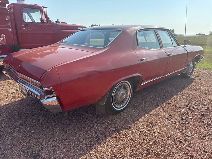 1968-chevrolet-chevelle-malibu-4-door-sedan-image-9