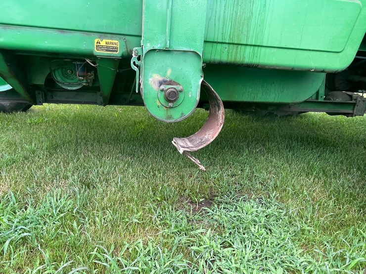 john-deere-4420-image-19